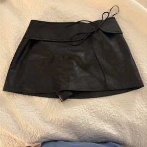 NWT Revolve x Amanda Uprichard Mila Skort